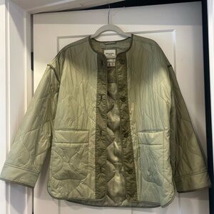 Abercrombie & Fitch Light Green Quilted Utility Jacket